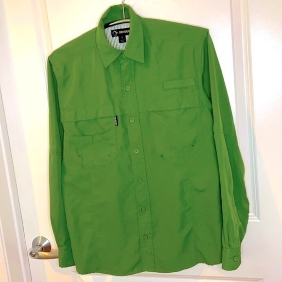DRI-DUCK | Men’s Green Casual Button Down Shirt Size Small - Picture 1 of 7